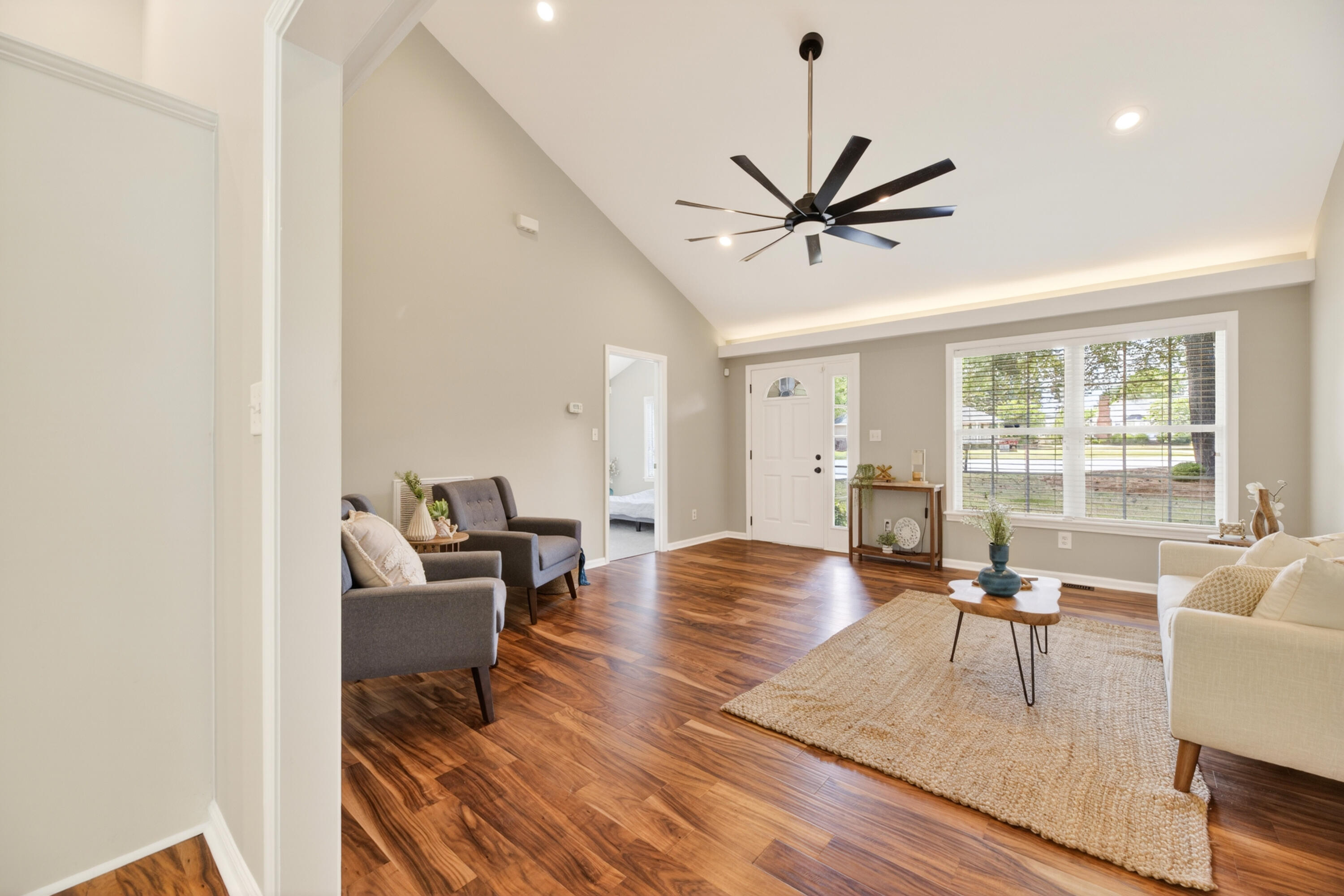135 Litchfield Court