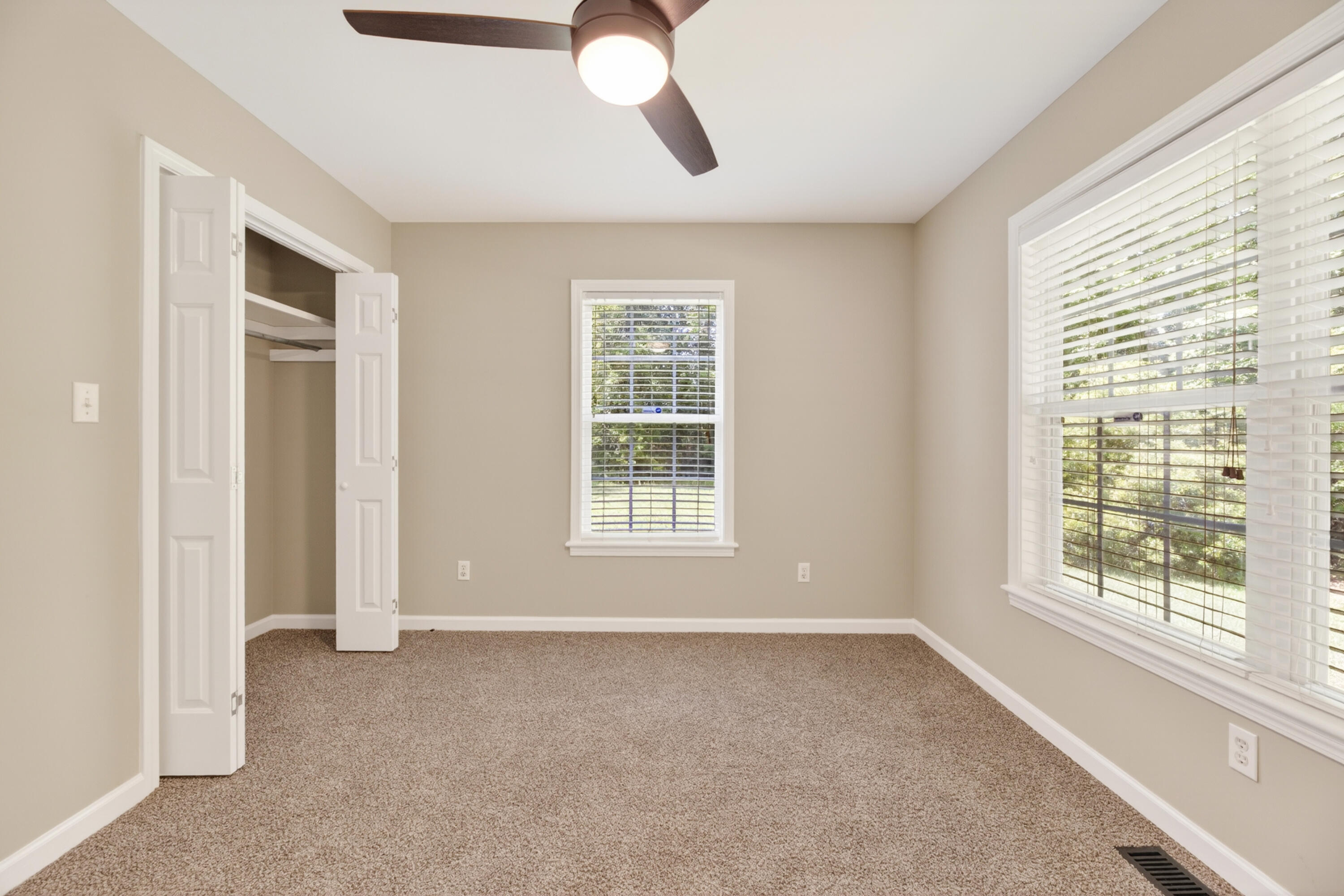 135 Litchfield Court