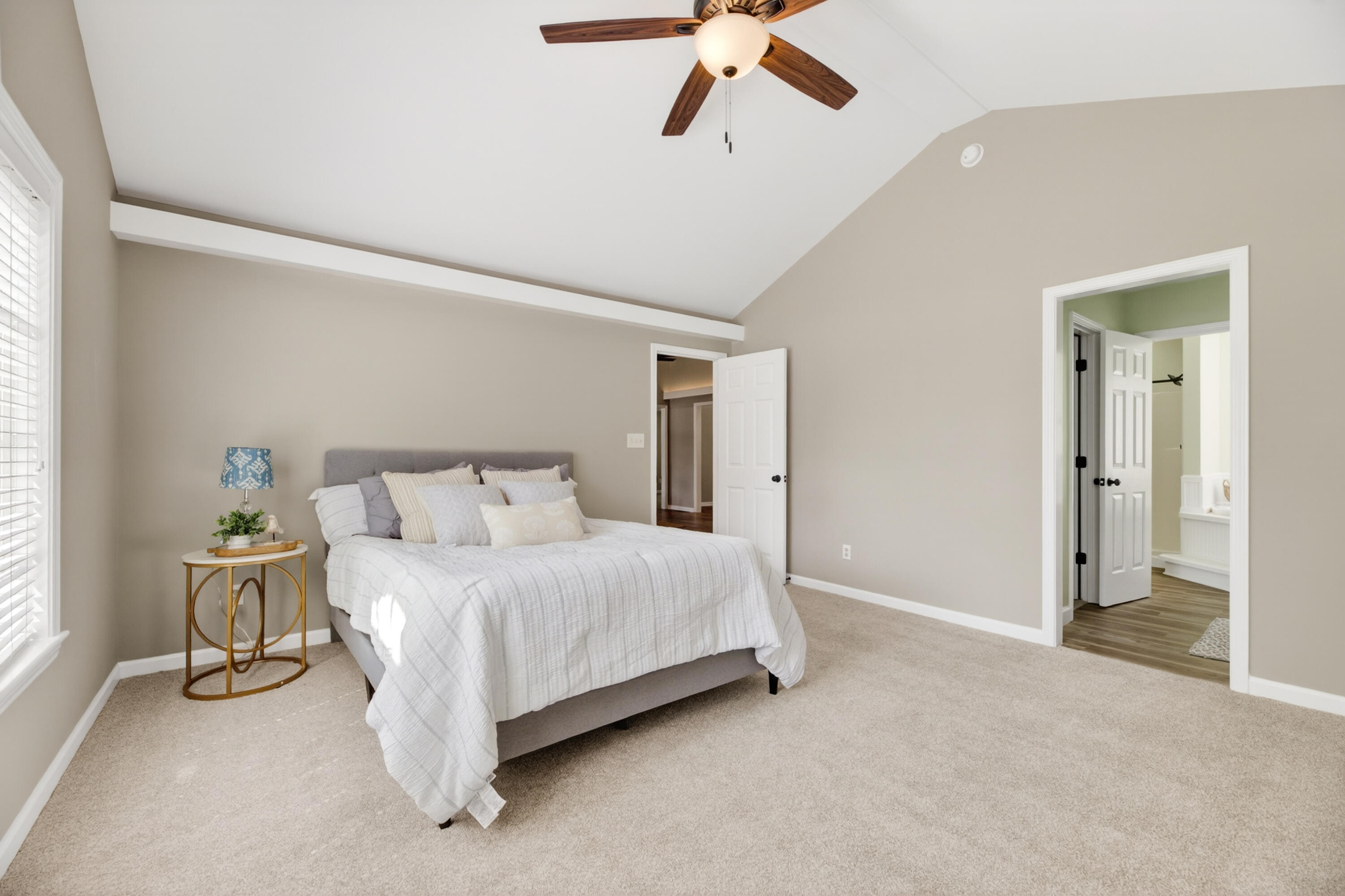135 Litchfield Court