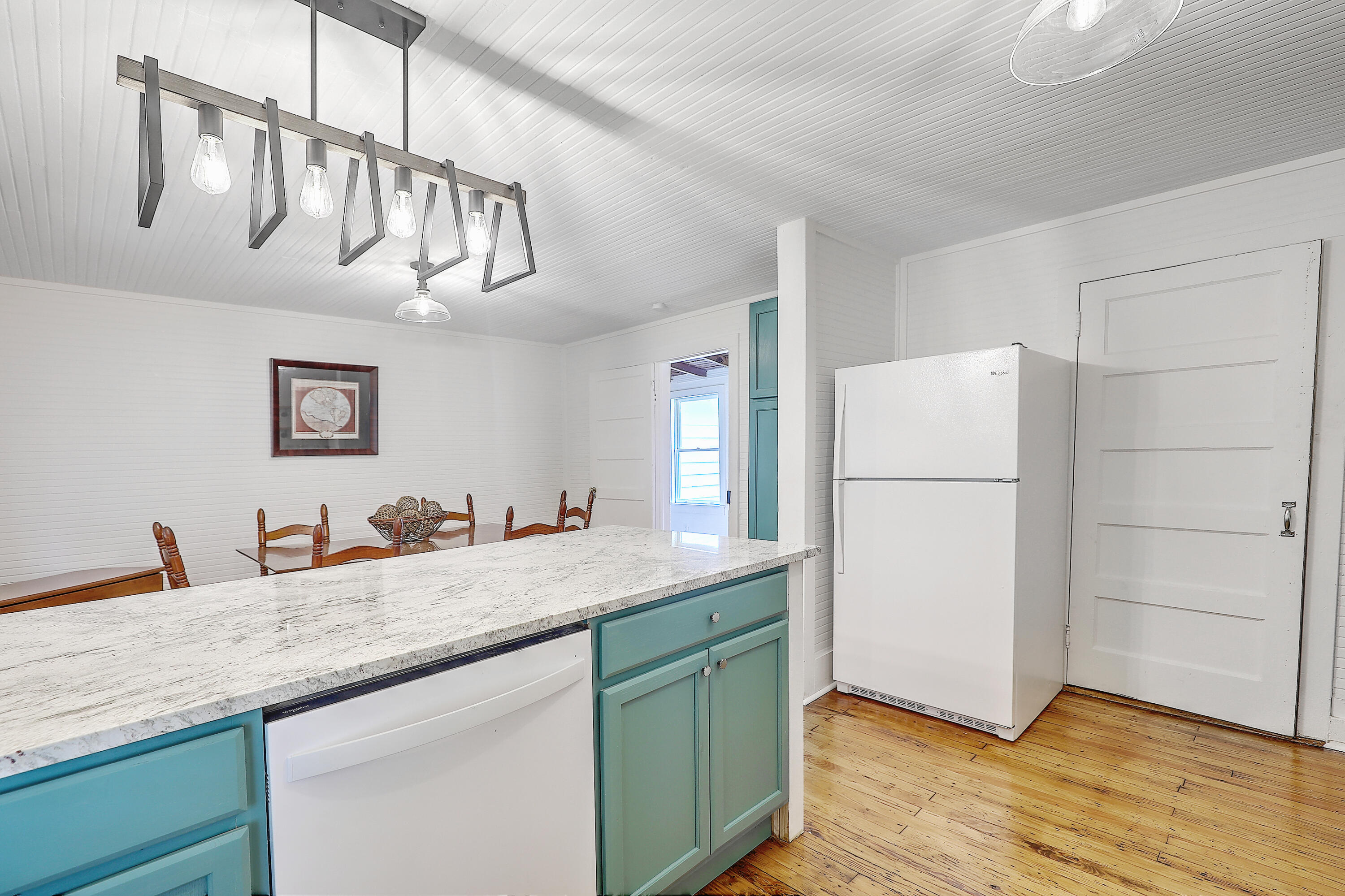 292 Greyback Road