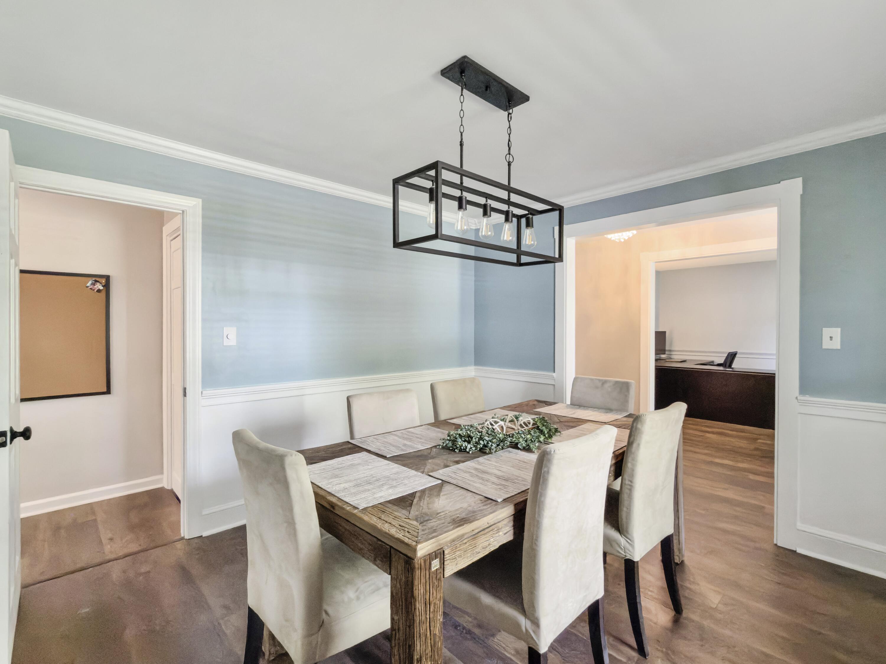 1105 Quenby Lane
