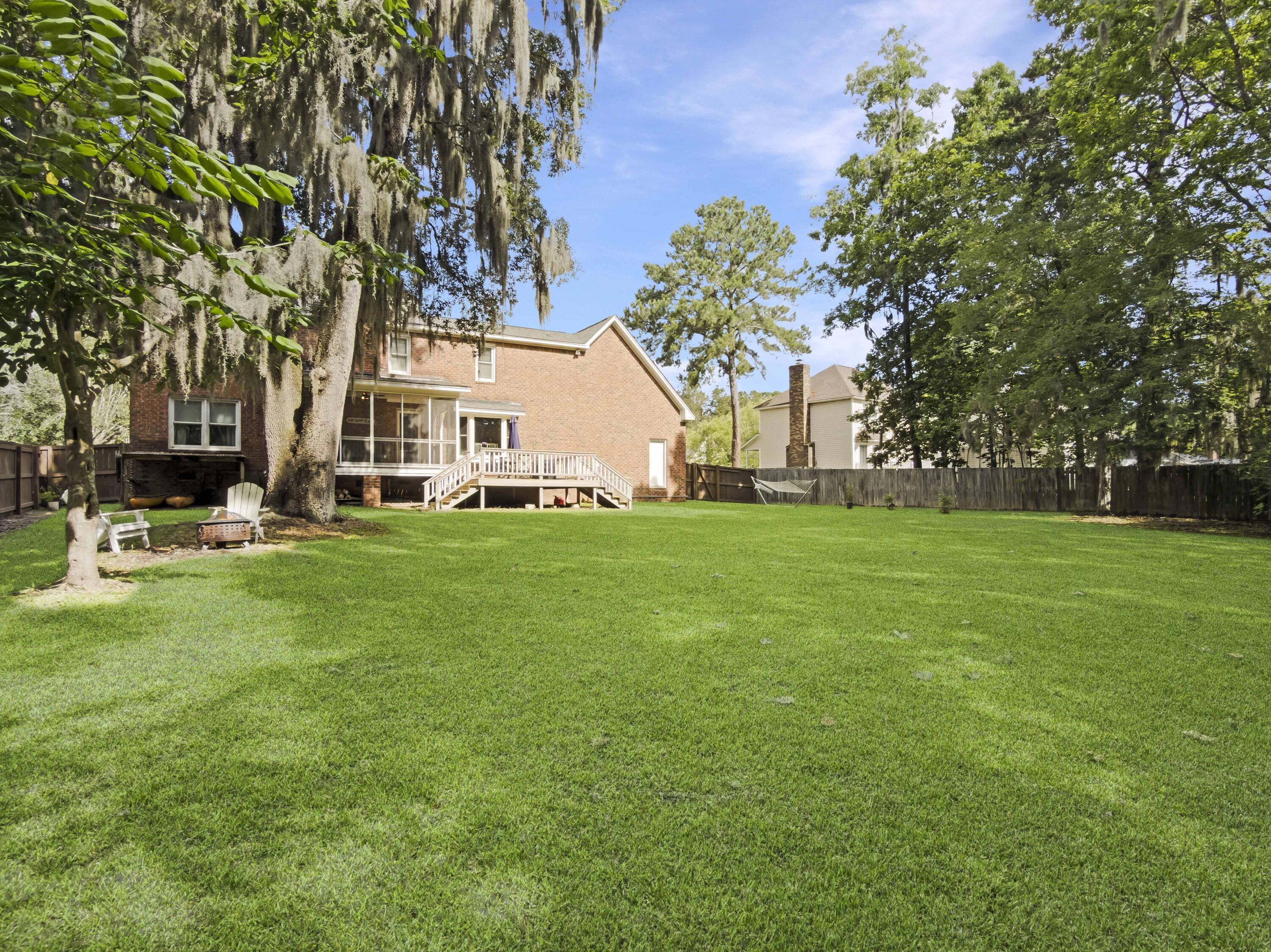 1105 Quenby Lane