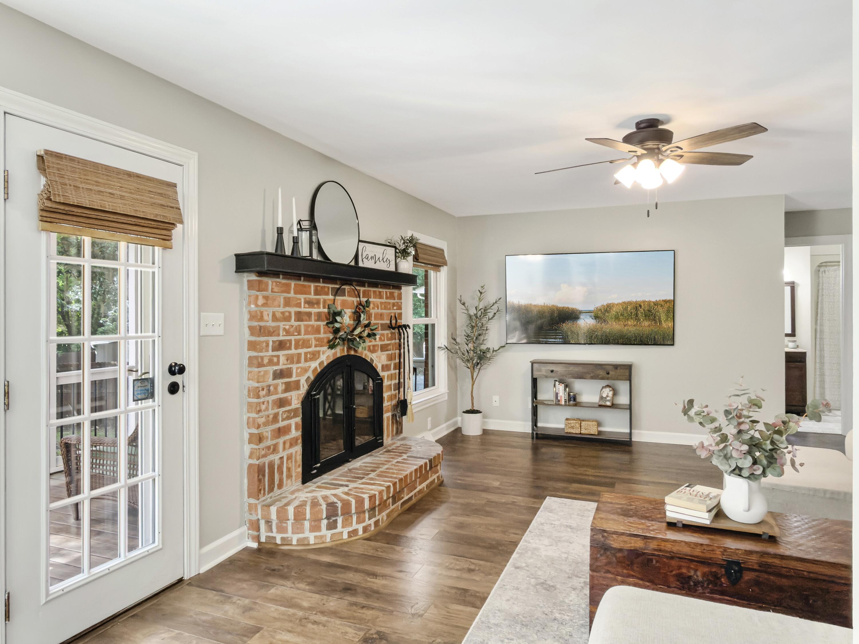 1105 Quenby Lane
