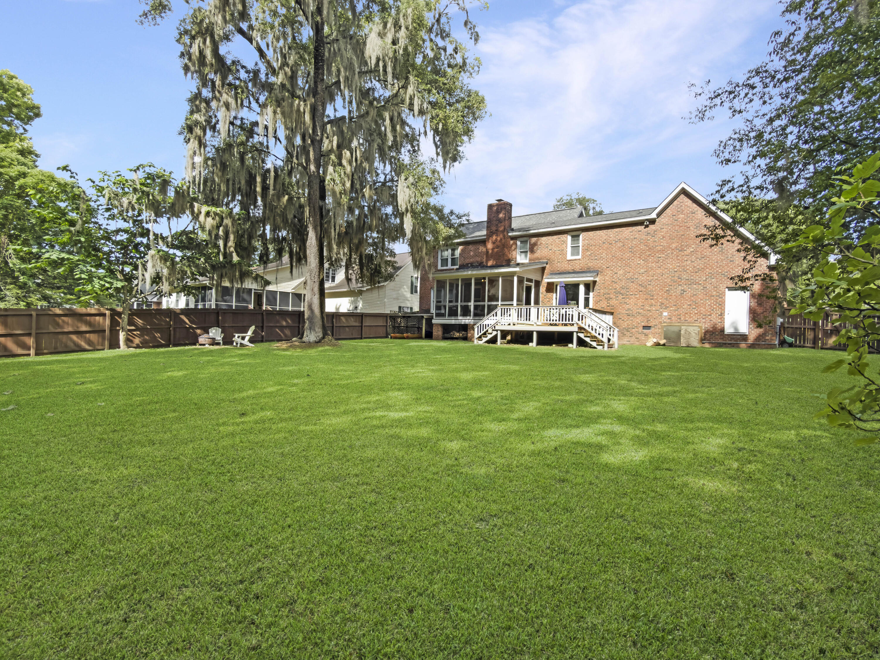 1105 Quenby Lane