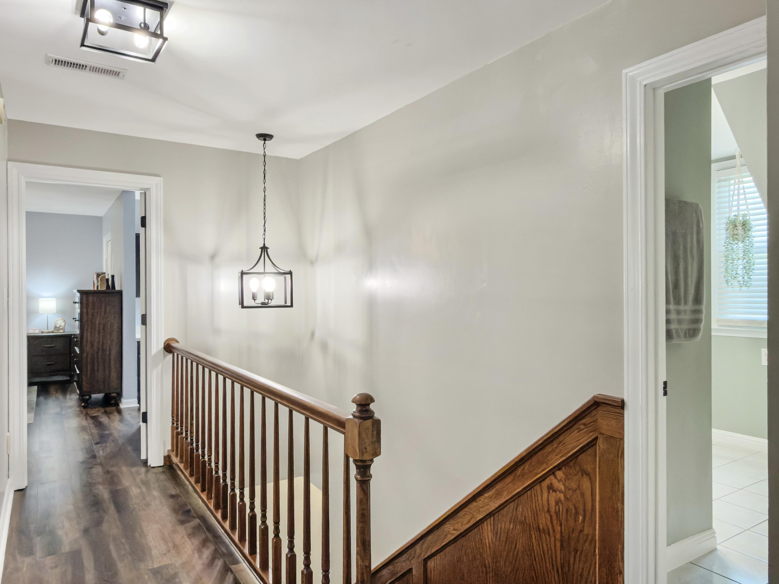 1105 Quenby Lane