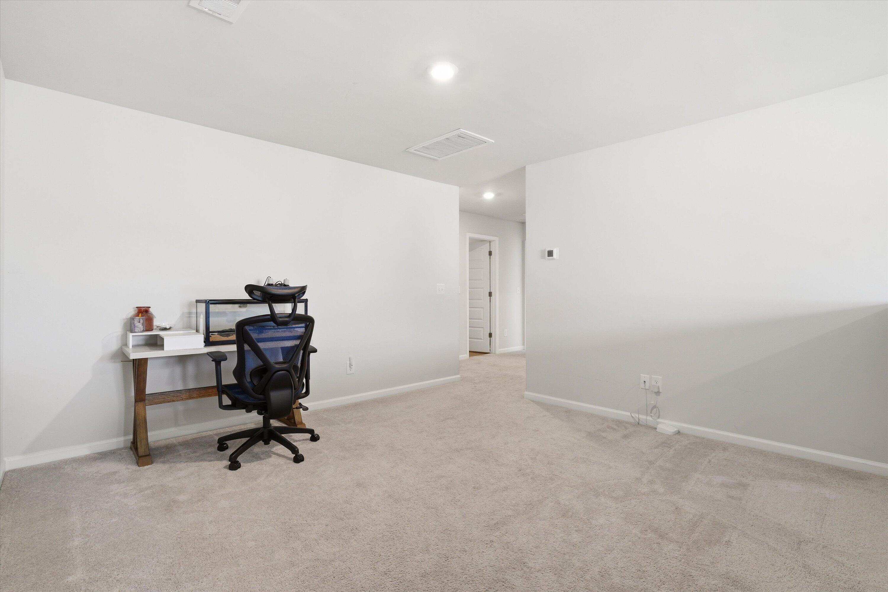 144 Woodland Oak Way