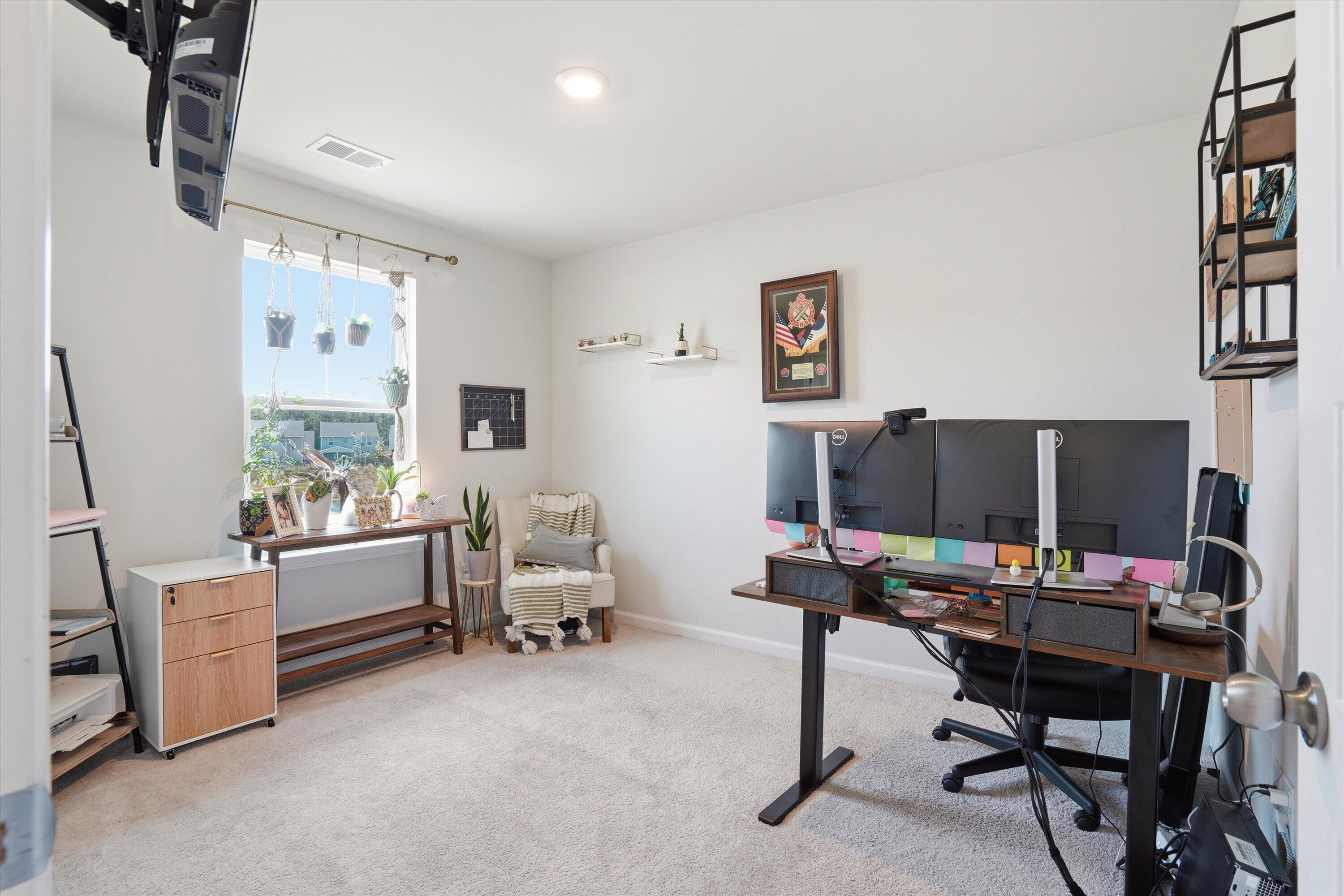 144 Woodland Oak Way
