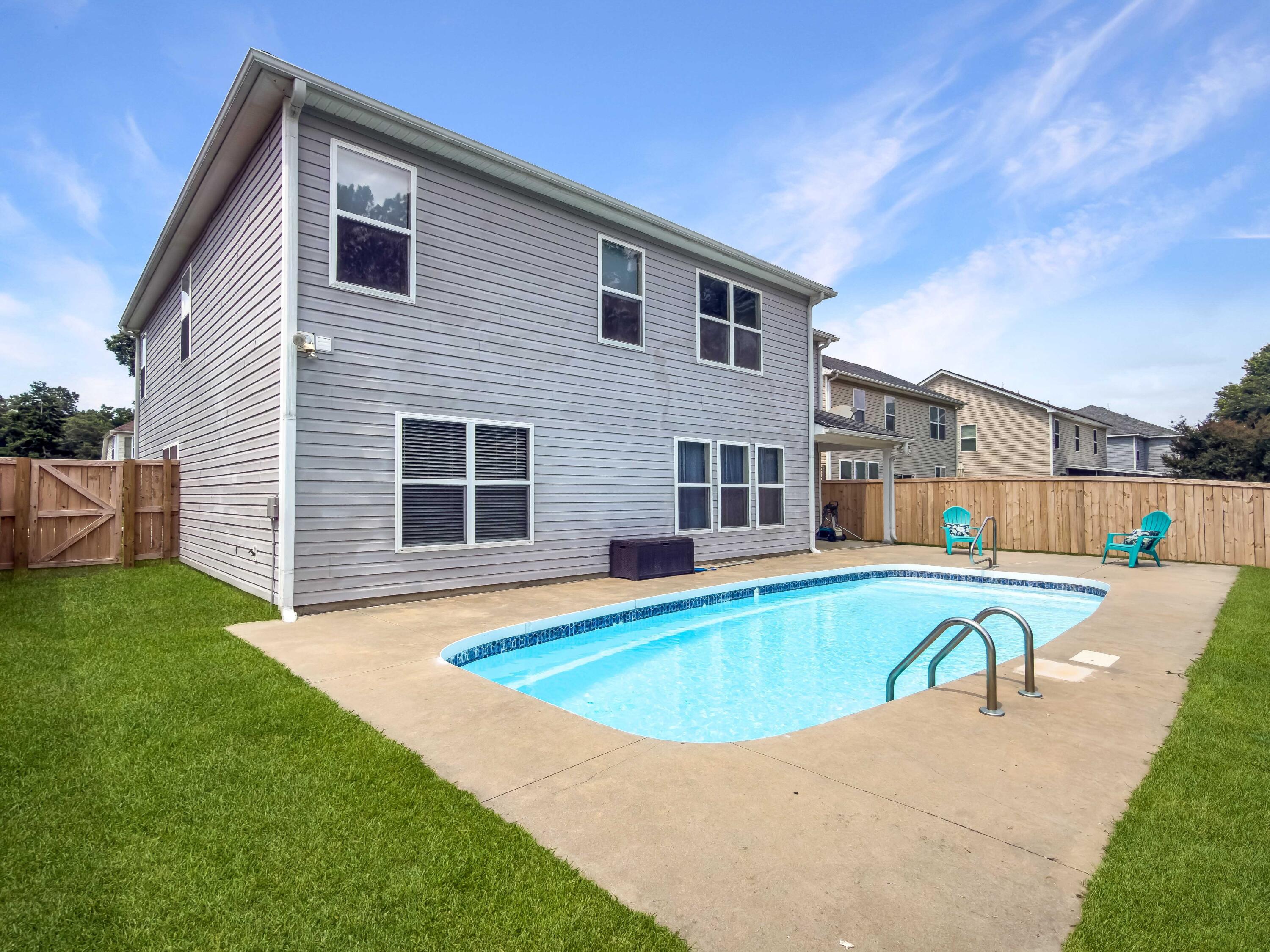 623 Grassy Hill Road
