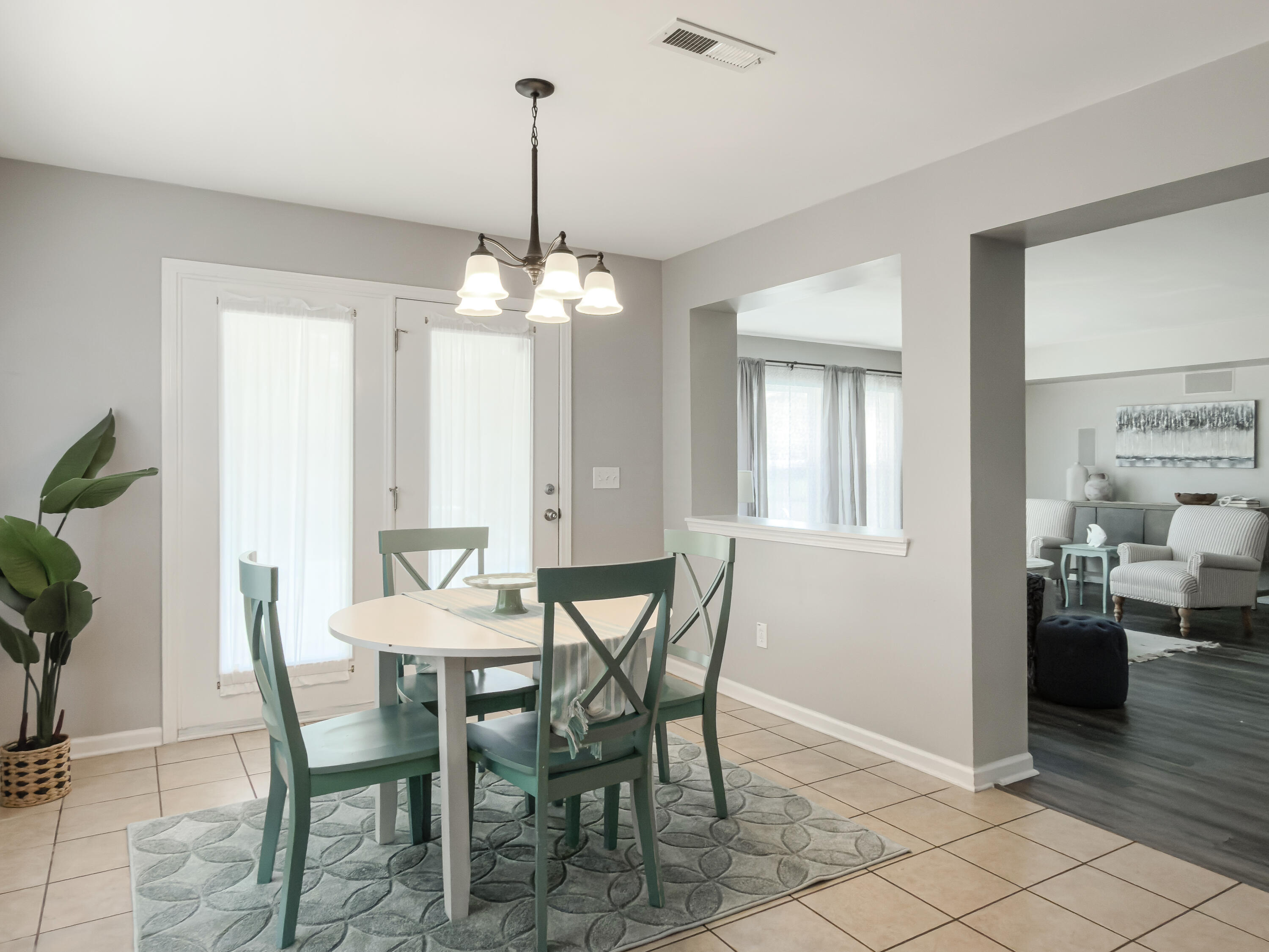623 Grassy Hill Road