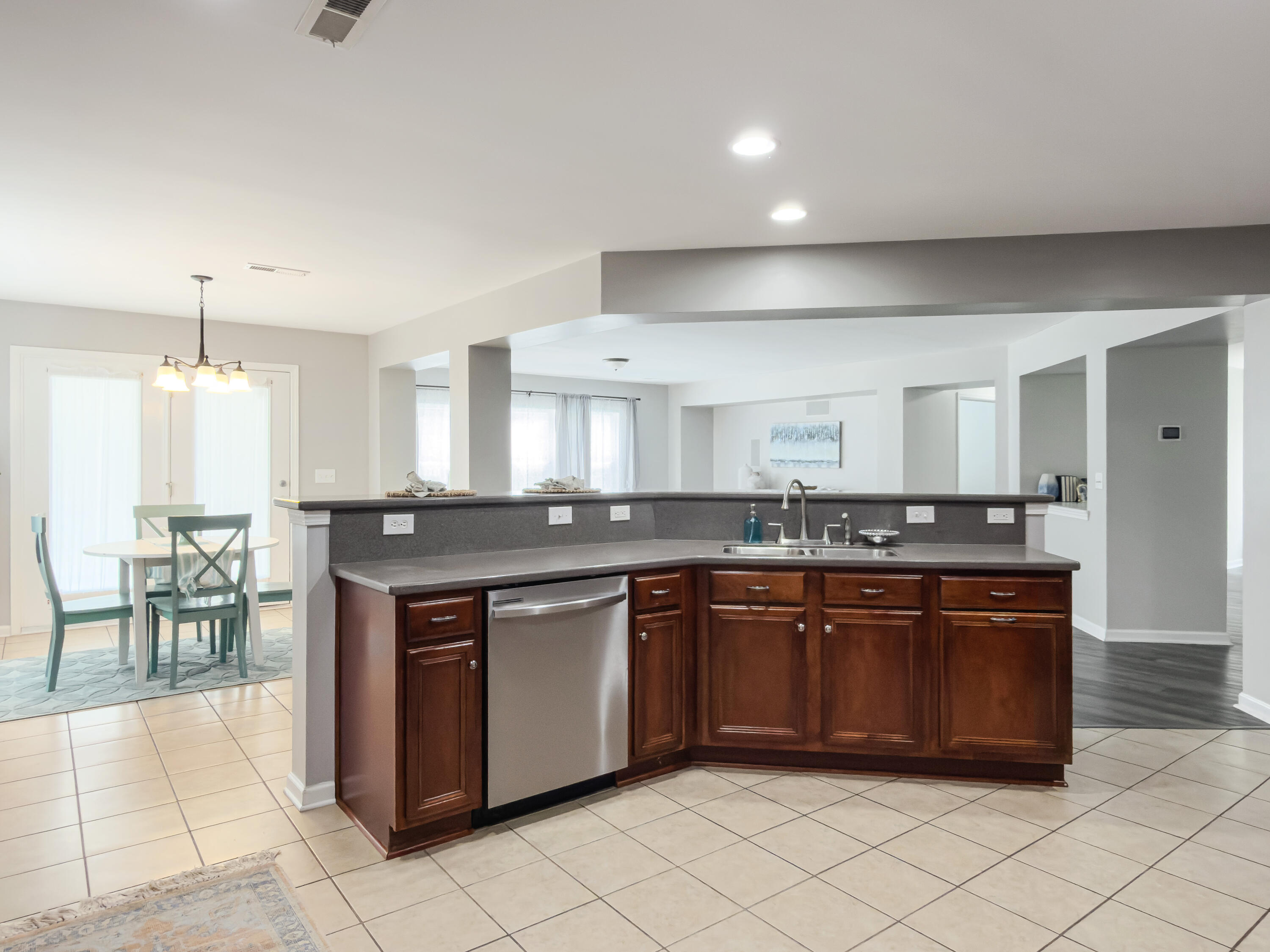 623 Grassy Hill Road