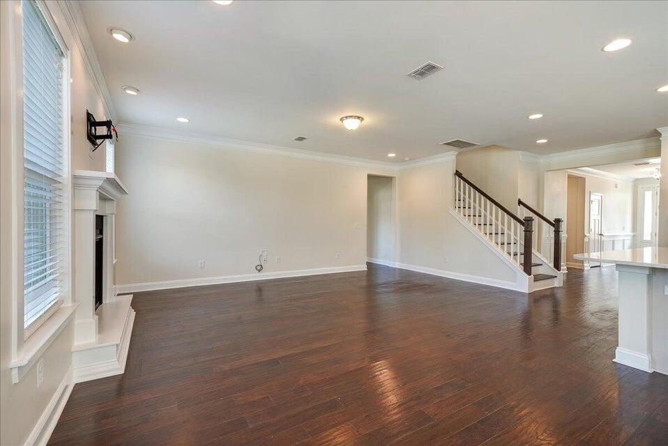 1309 Enfield Lane