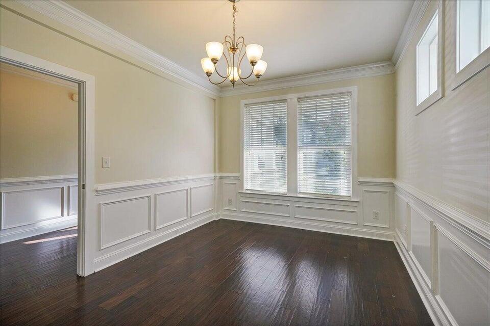 1309 Enfield Lane