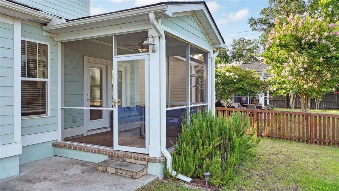 1309 Enfield Lane
