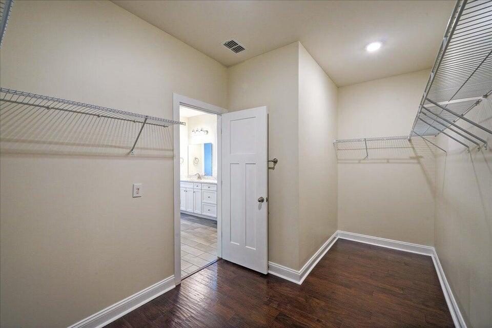 1309 Enfield Lane