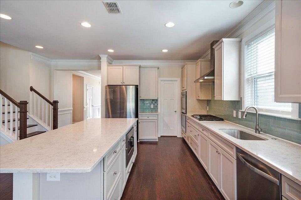 1309 Enfield Lane