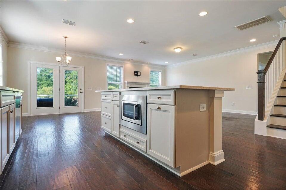 1309 Enfield Lane