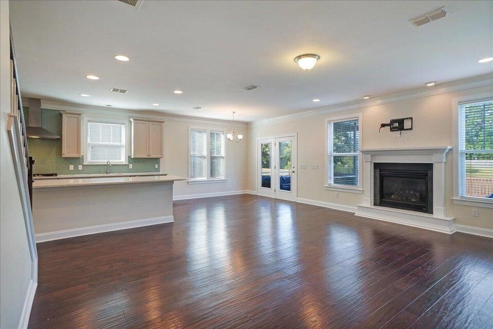 1309 Enfield Lane