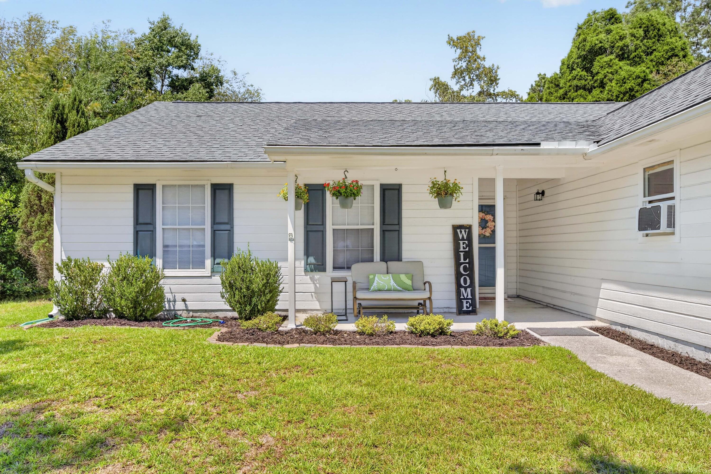 110 Persimmon Circle