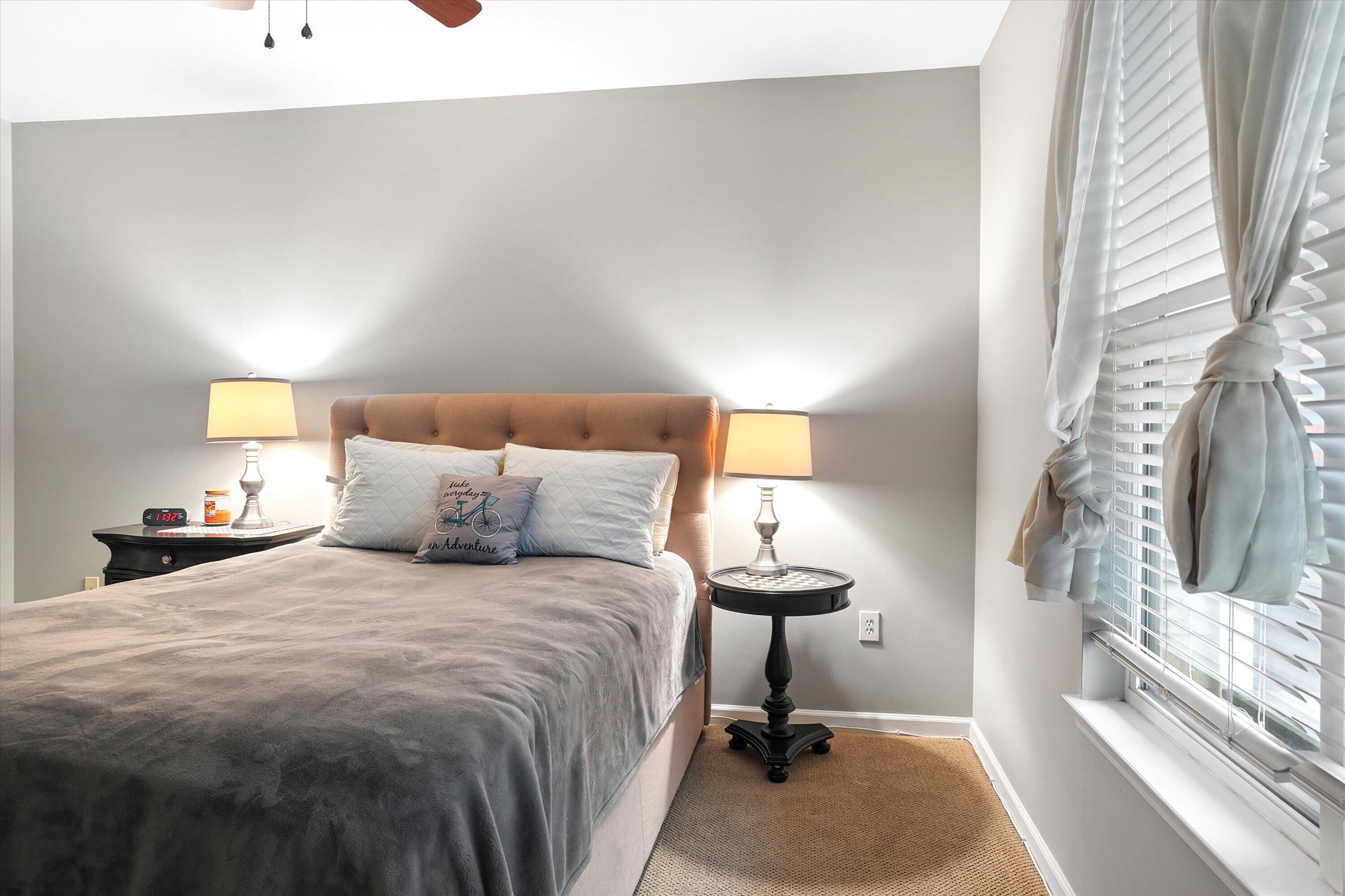 400 Bucksley Lane Unit 204