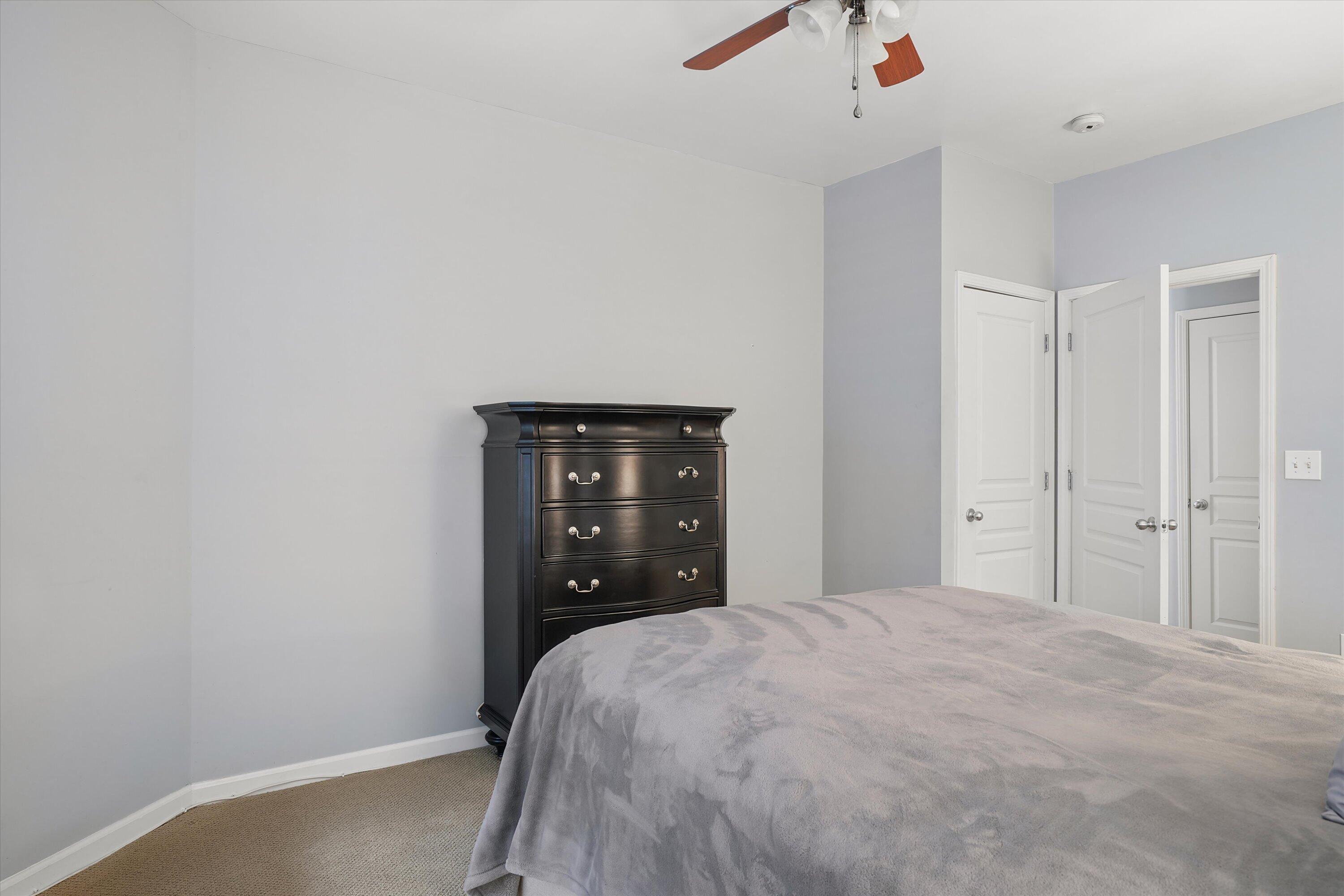 400 Bucksley Lane Unit 204