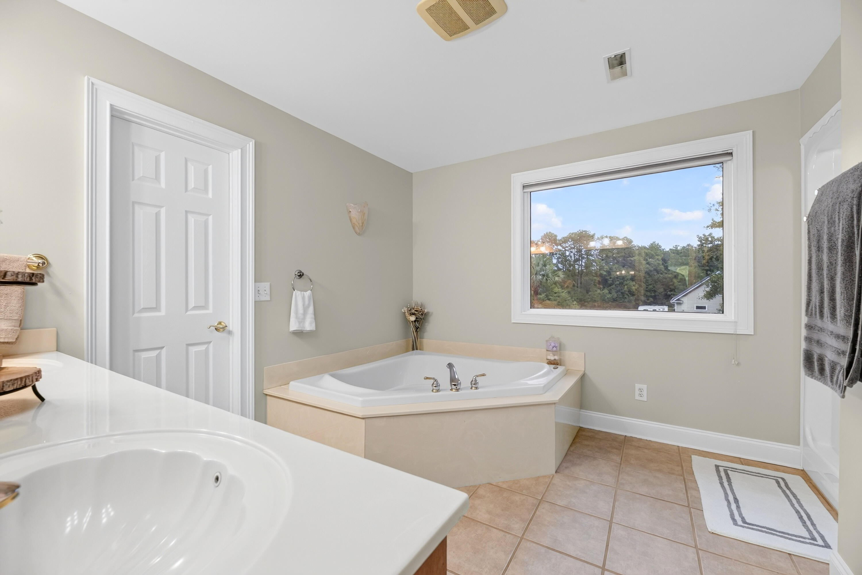 413 Lazy Hill Road