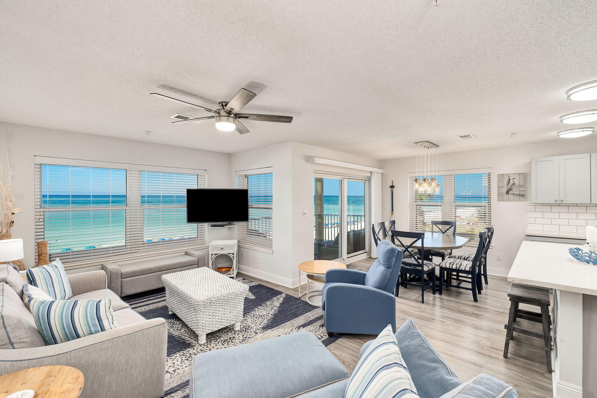 2934 E Scenic Highway 98 305