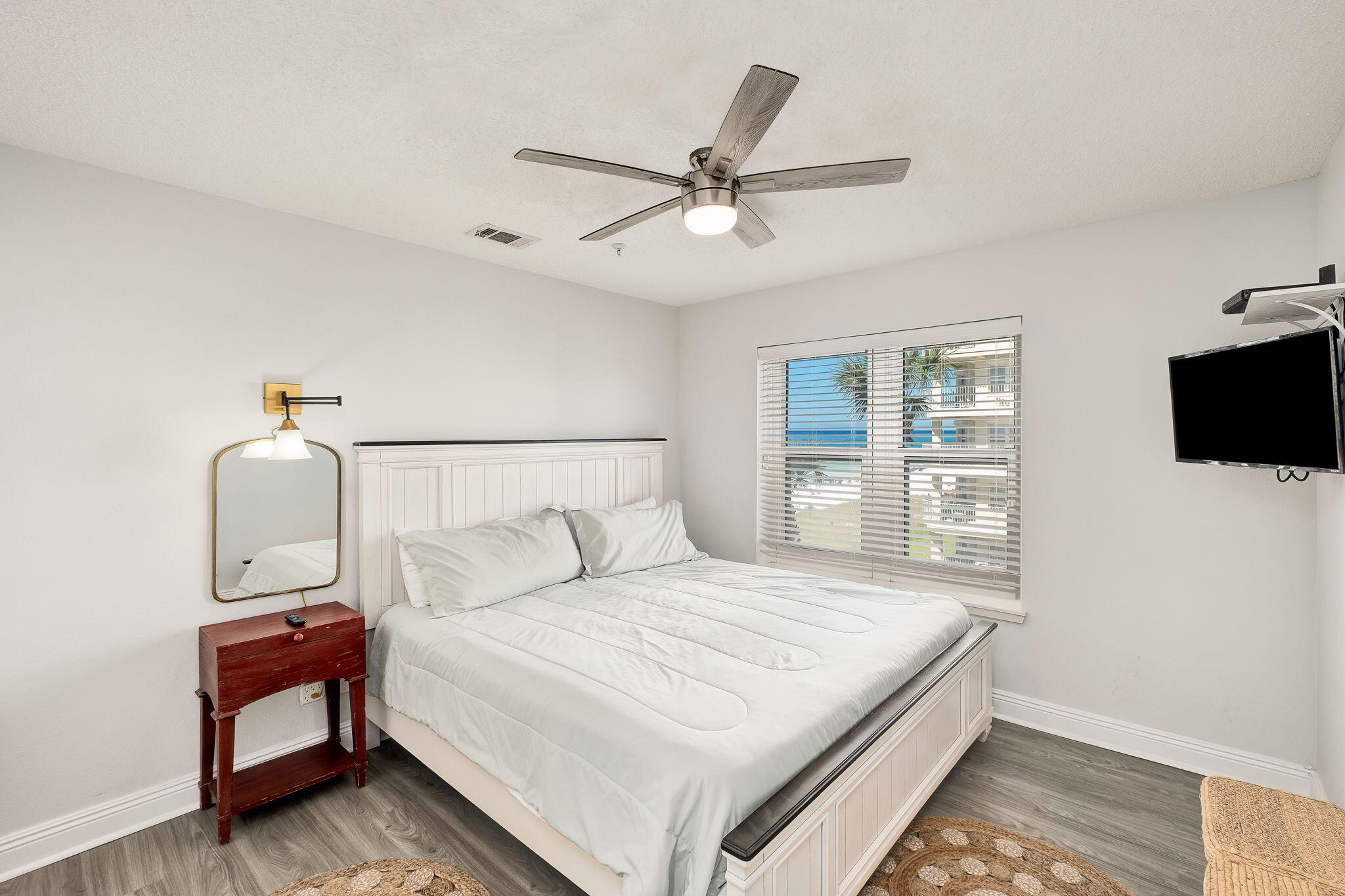 2934 E Scenic Highway 98 305