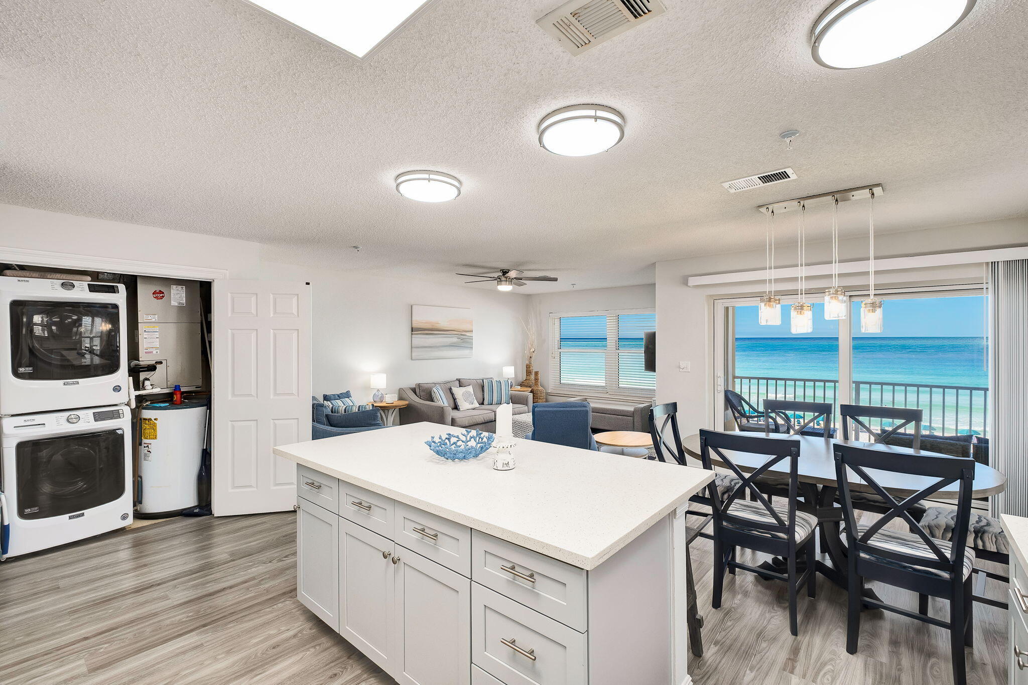 2934 E Scenic Highway 98 305