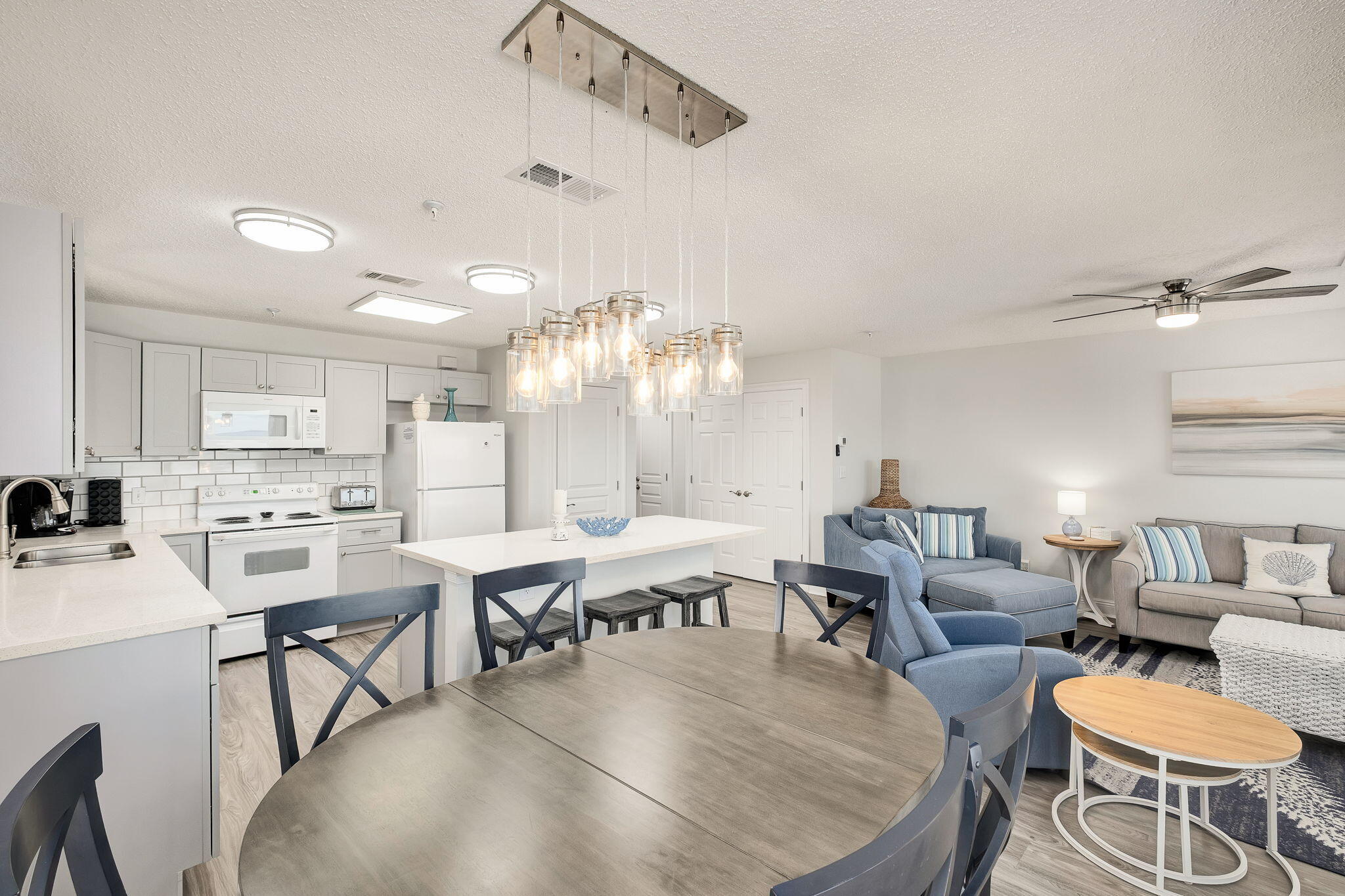 2934 E Scenic Highway 98 305