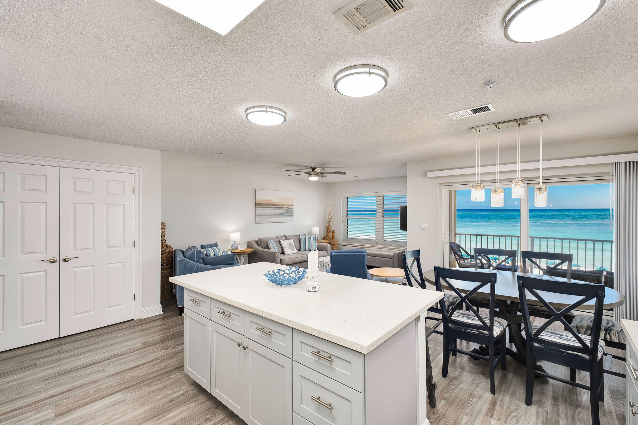 2934 E Scenic Highway 98 305