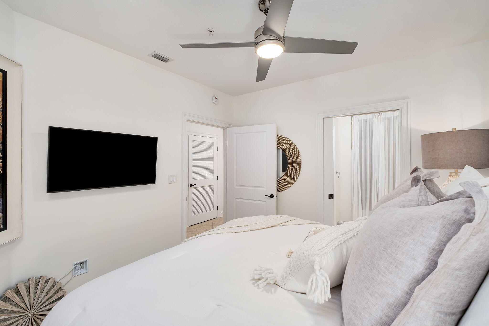 770 Harbor Boulevard 8C