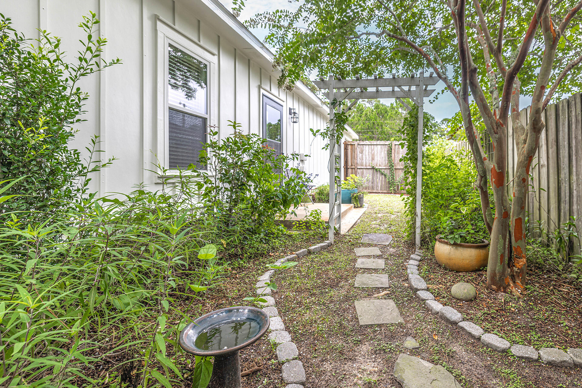 38 N 6th Street