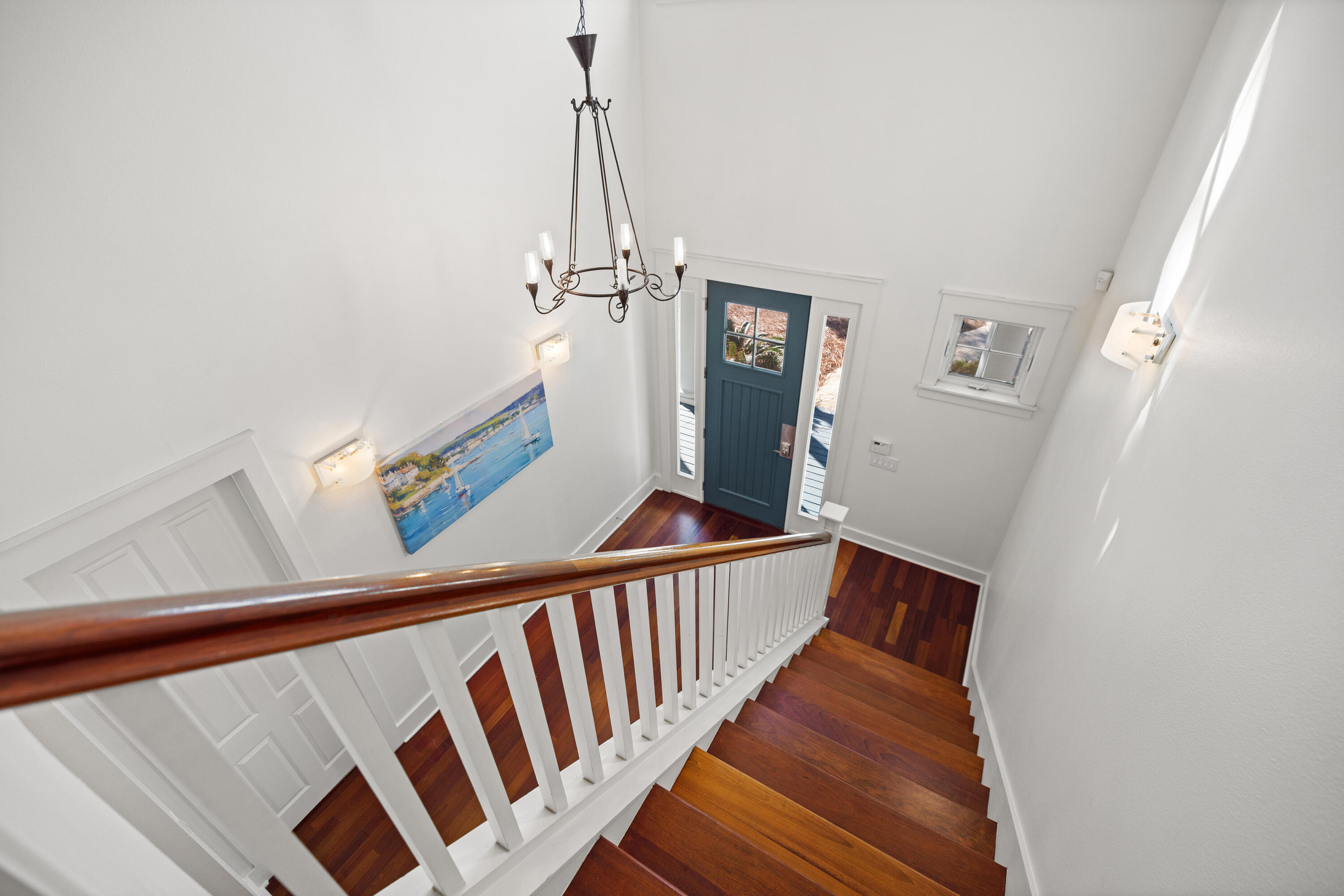 1303 Laurel Way