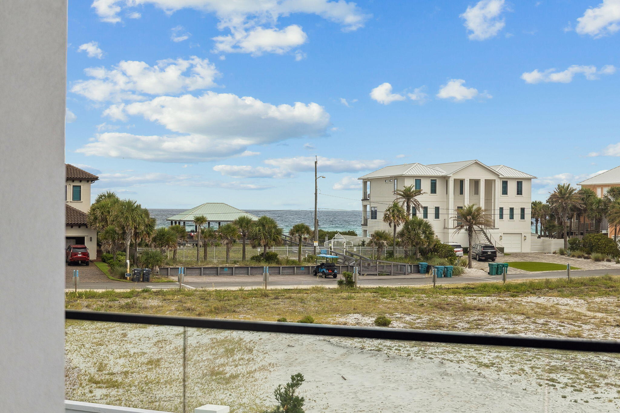 48 E Beach Drive