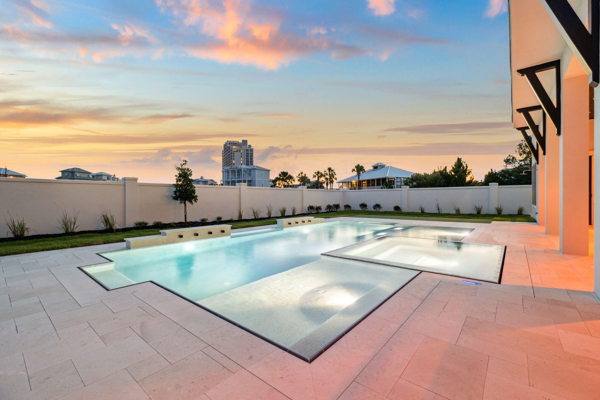 48 E Beach Drive