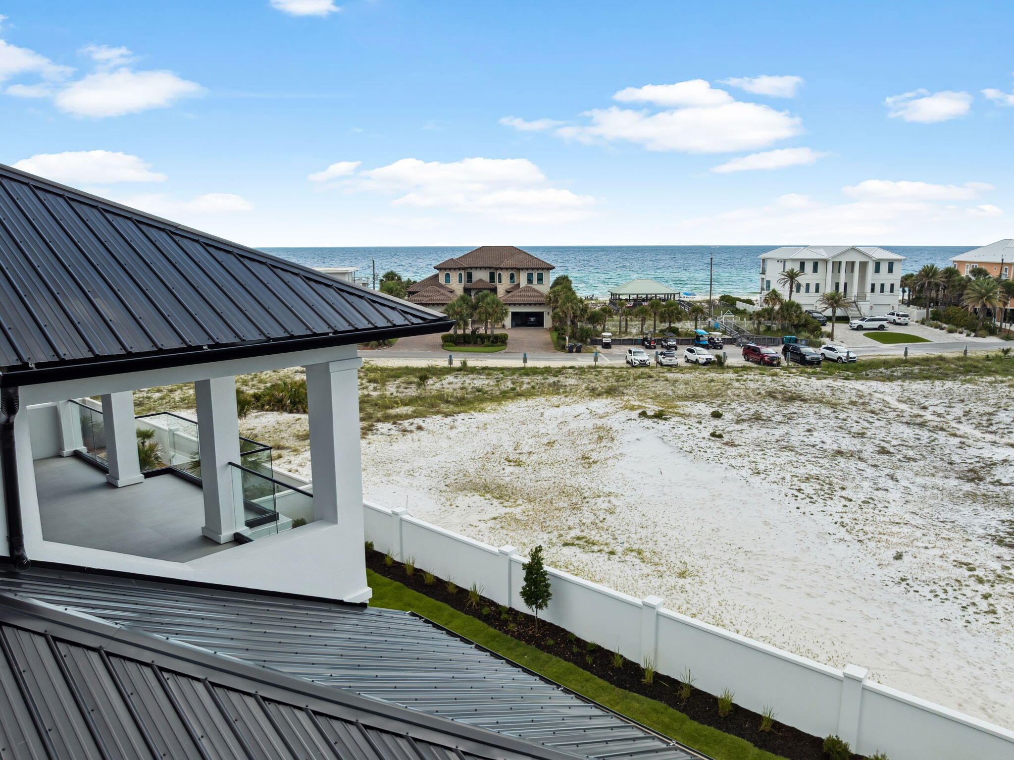48 E Beach Drive