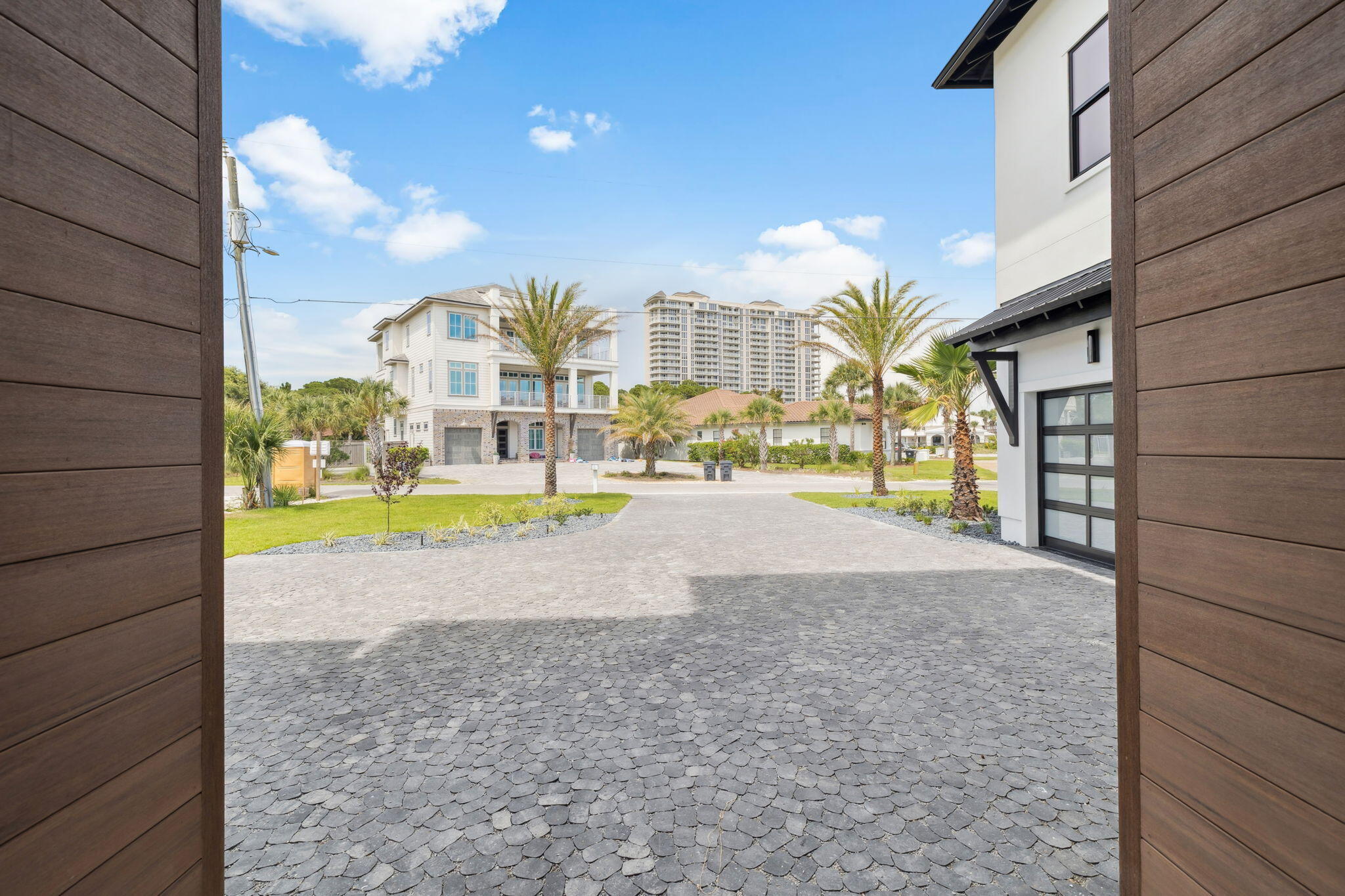 48 E Beach Drive