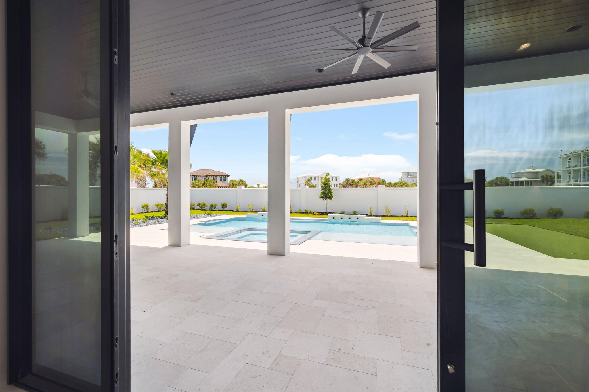 48 E Beach Drive