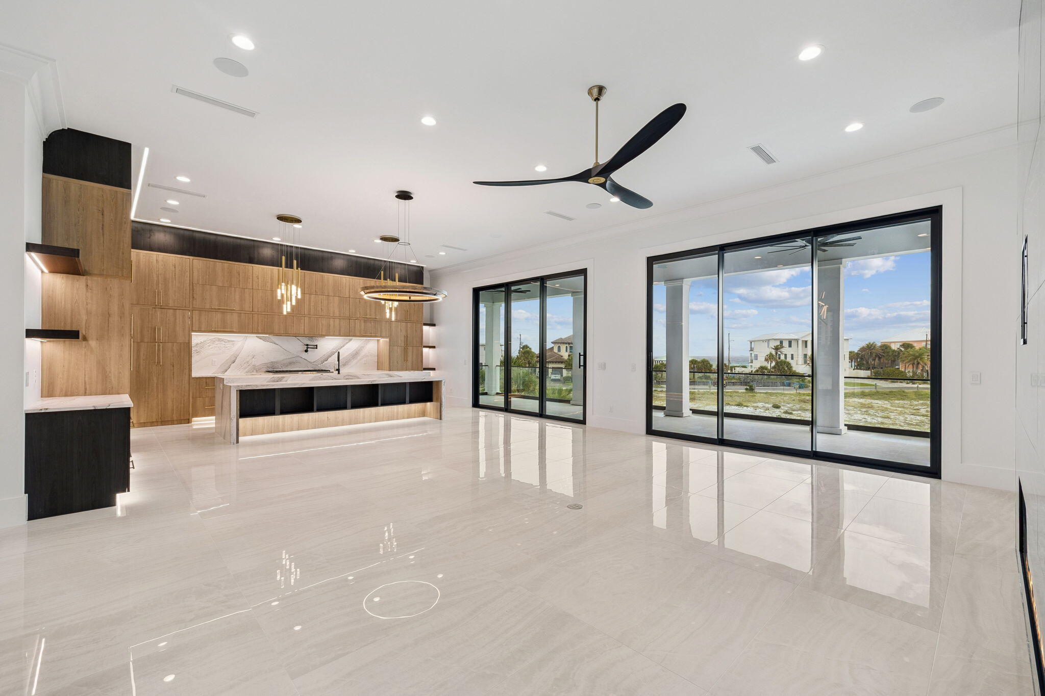 48 E Beach Drive