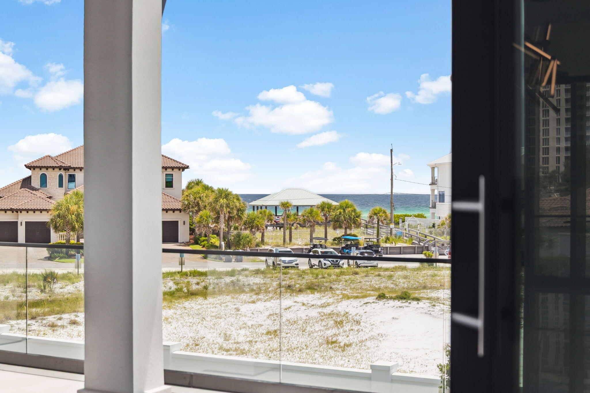 48 E Beach Drive
