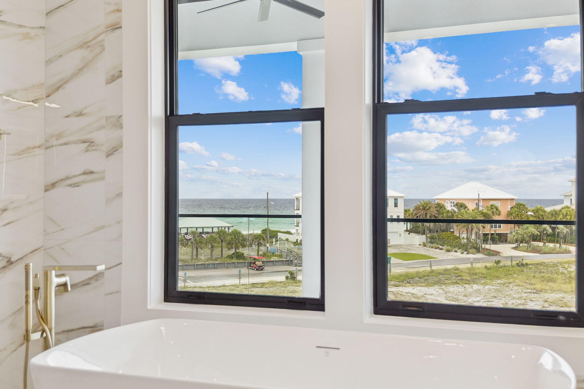 48 E Beach Drive