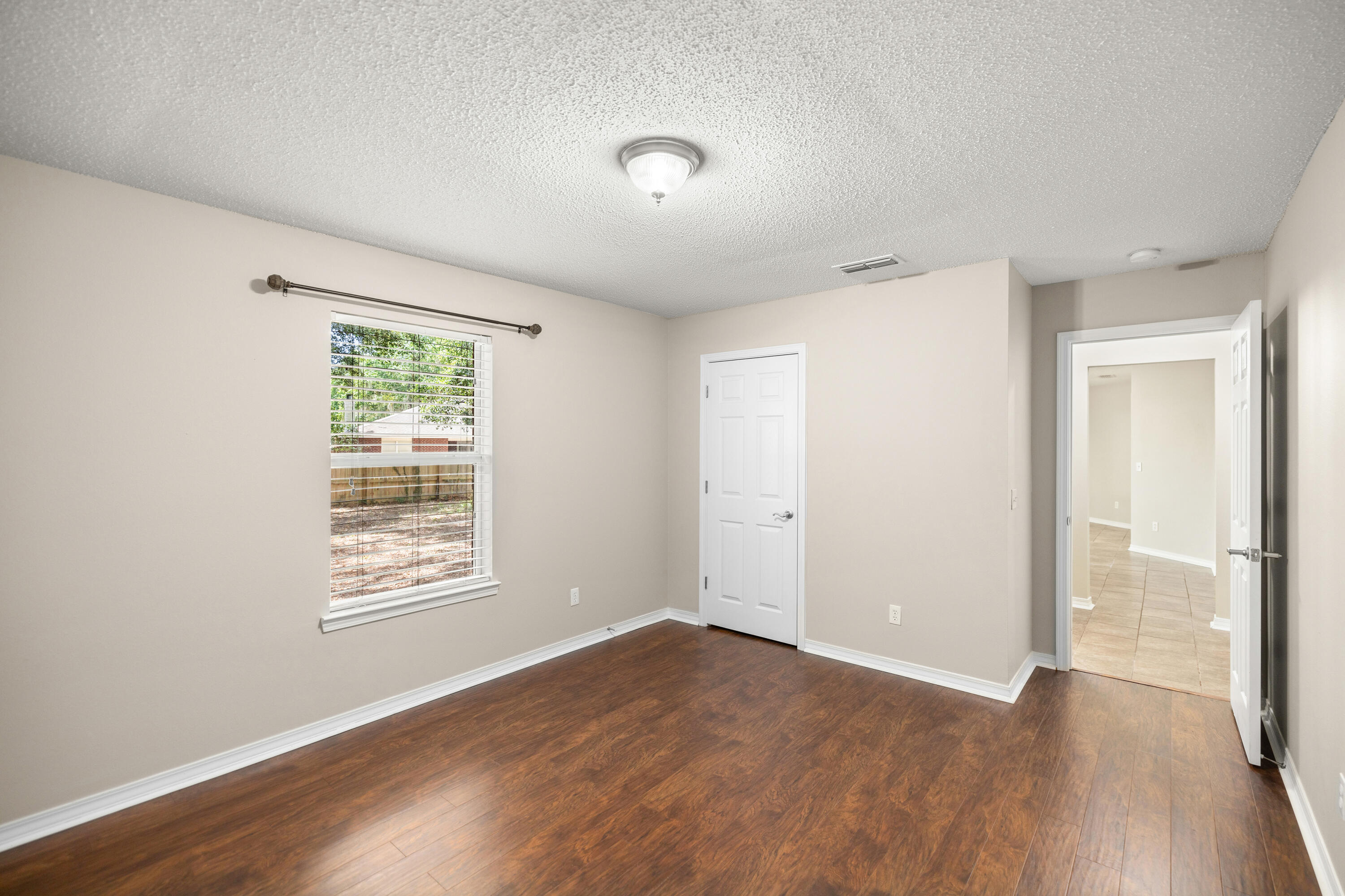 87 Oakplace Road