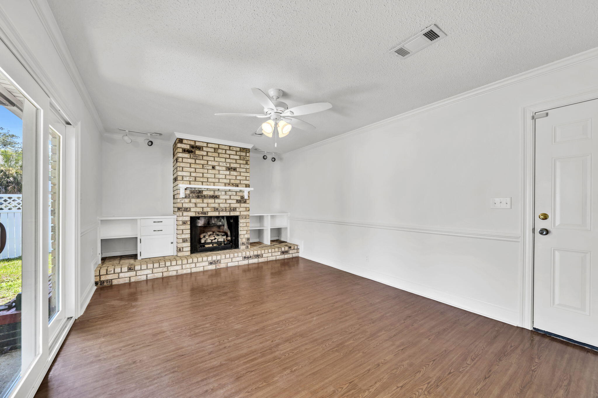 748 Spring Lake Drive