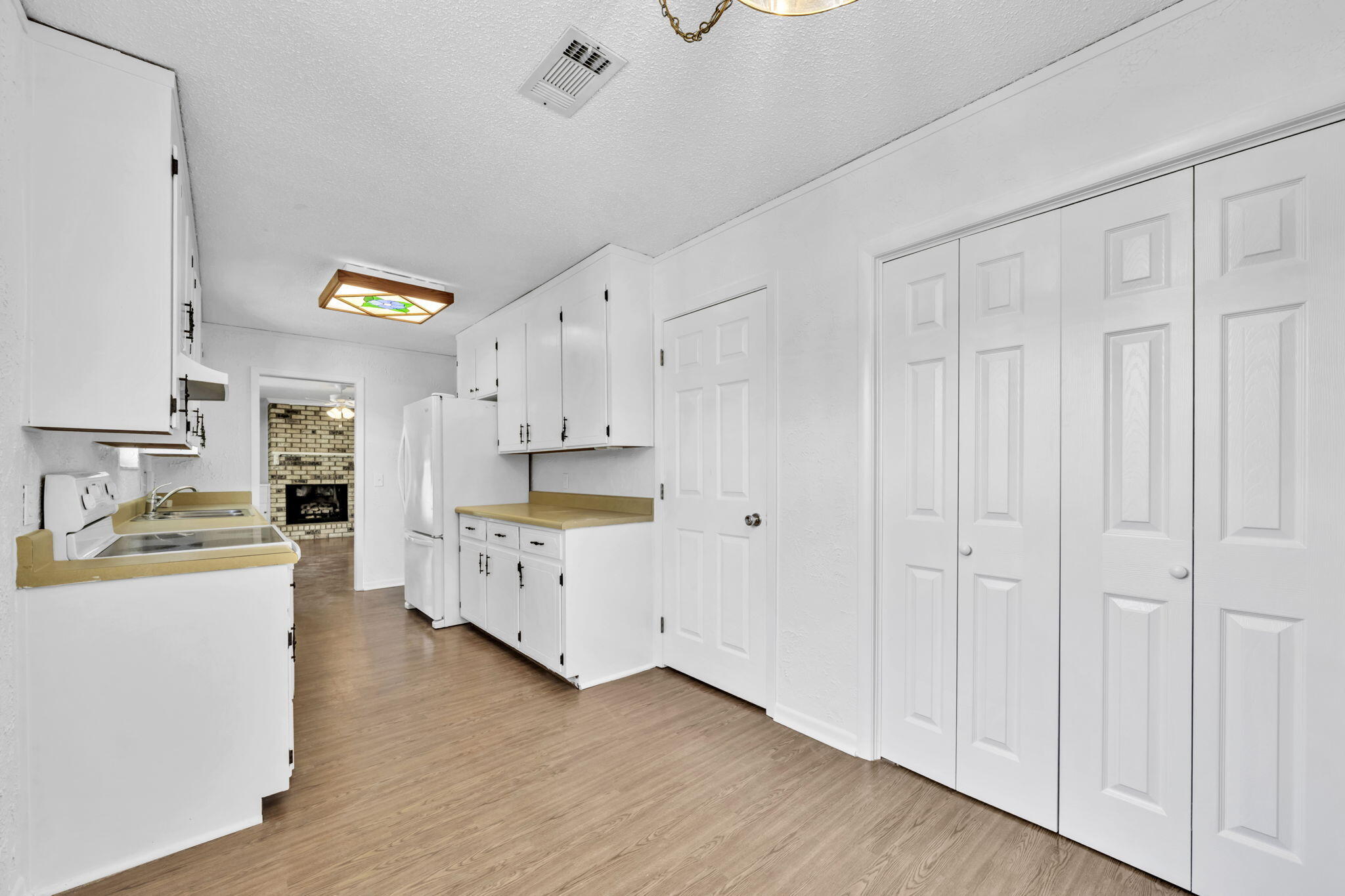 748 Spring Lake Drive