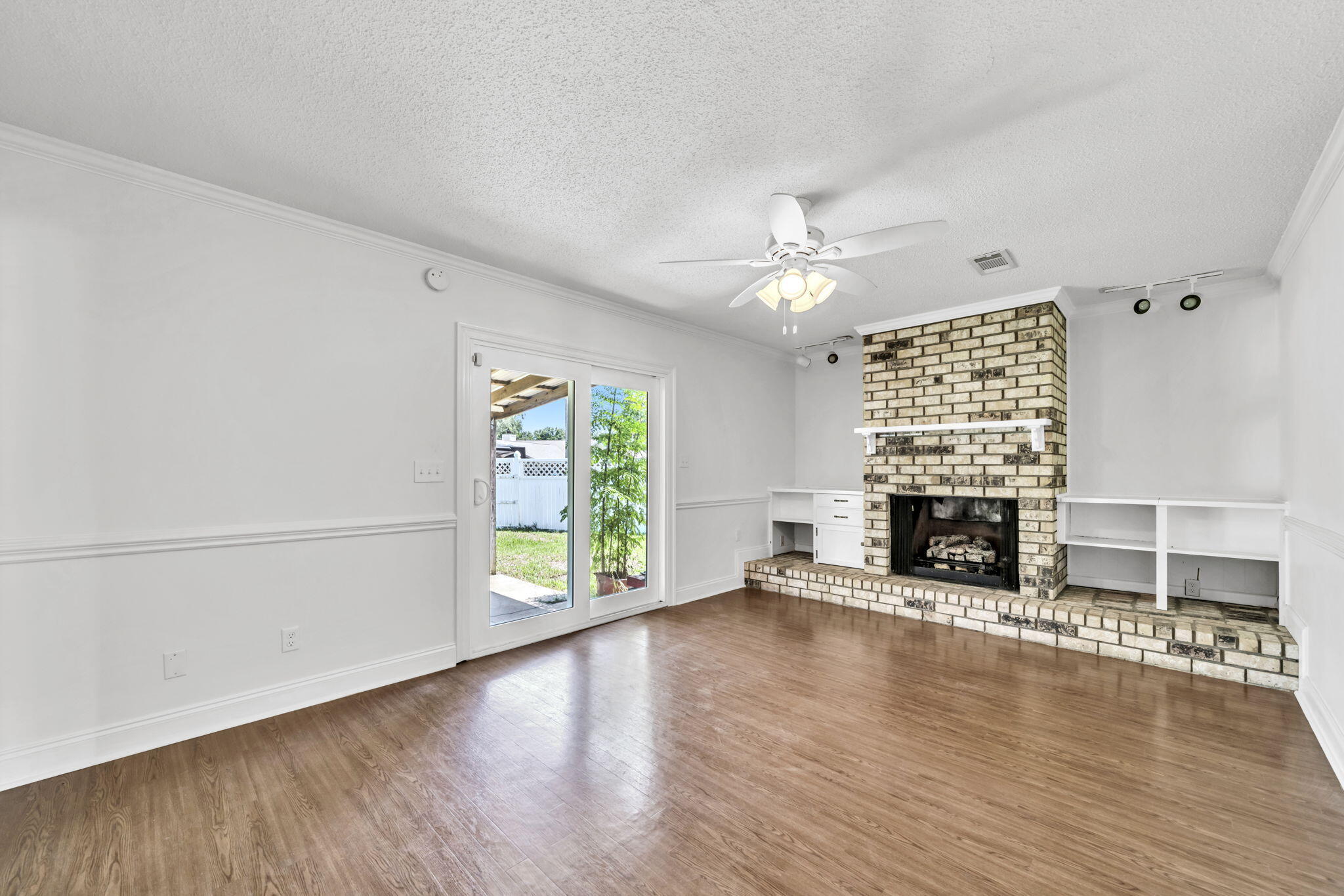 748 Spring Lake Drive