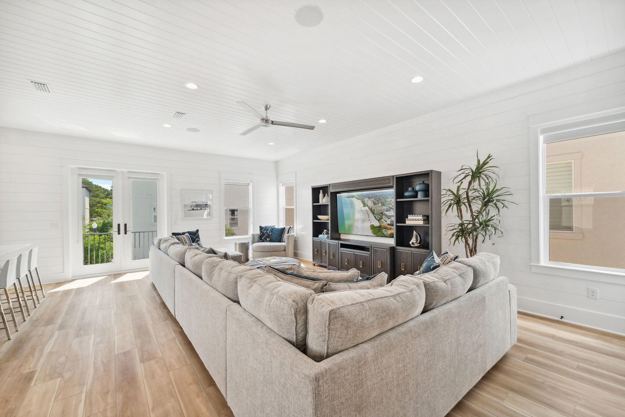 33 Boswells Court