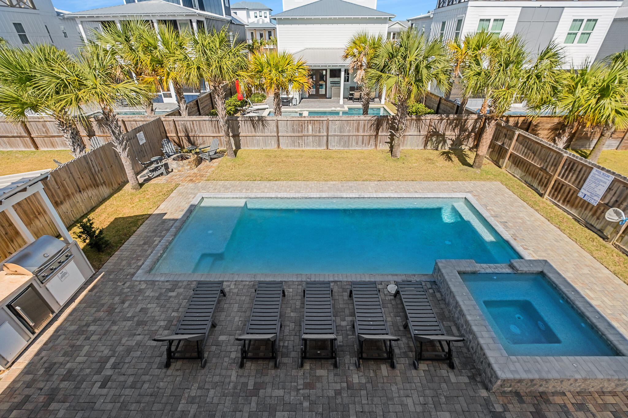 36 W Palm Beach Street