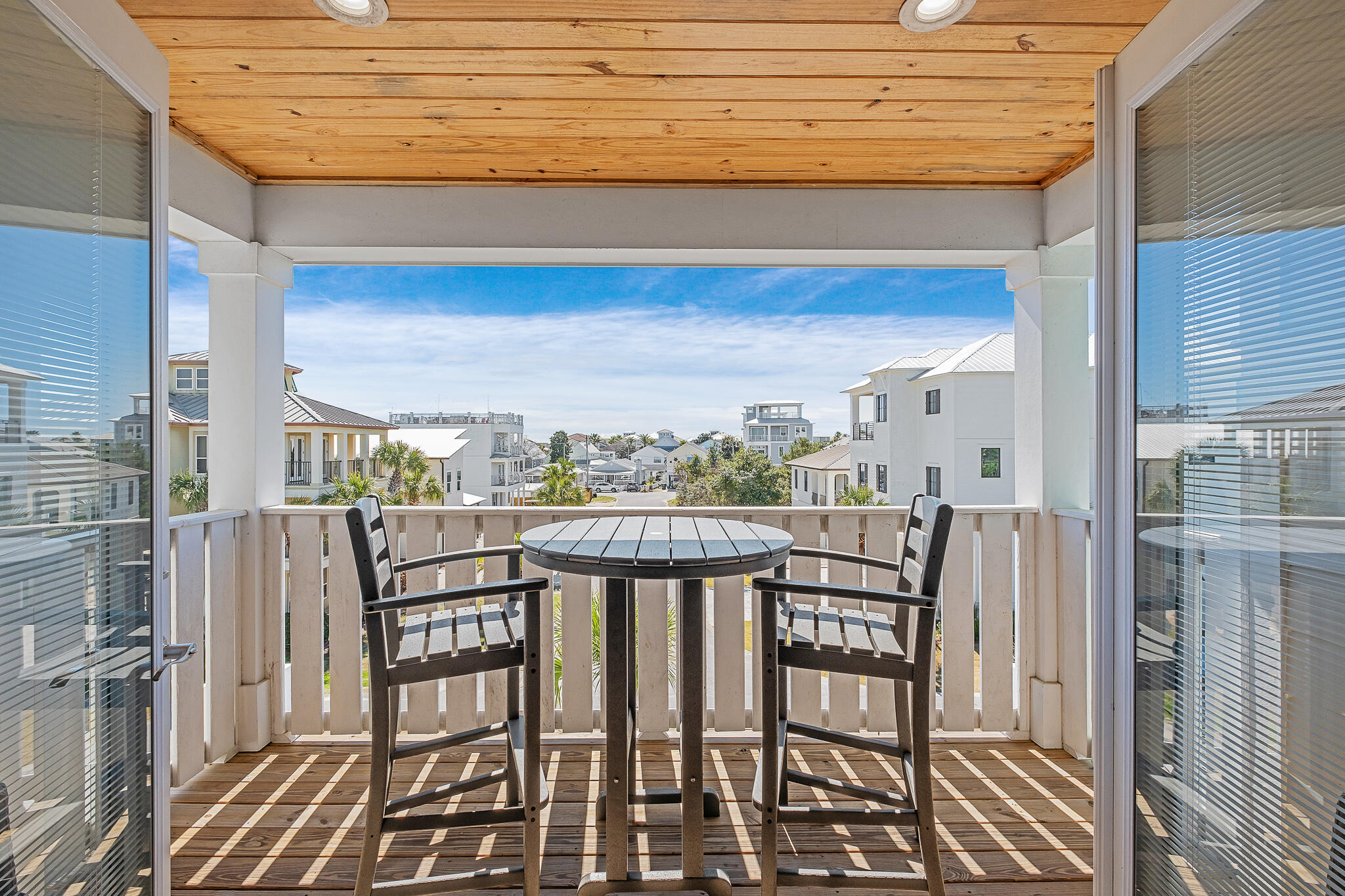 48 W Palm Beach Street