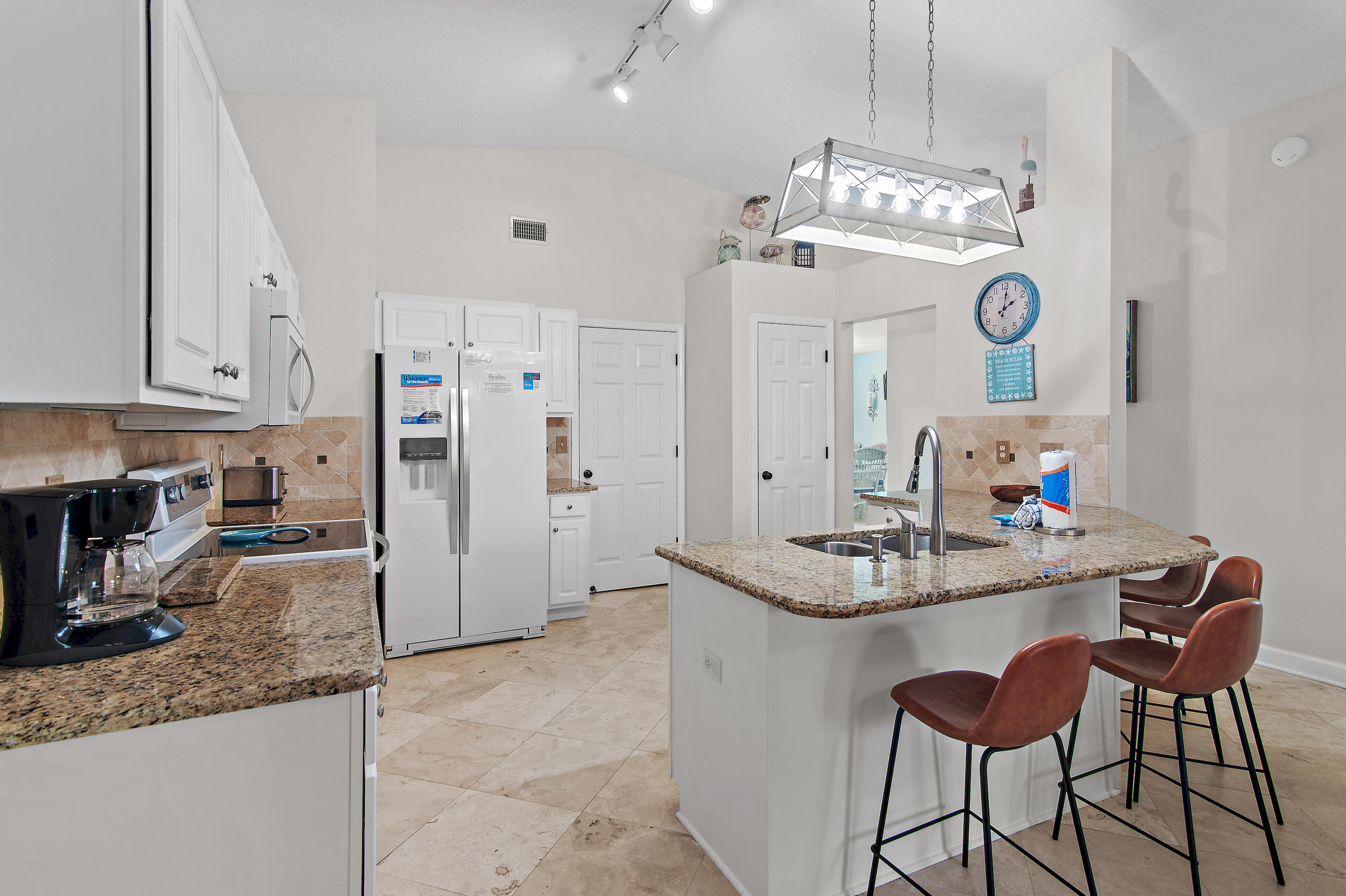 44 S St Thomas Court