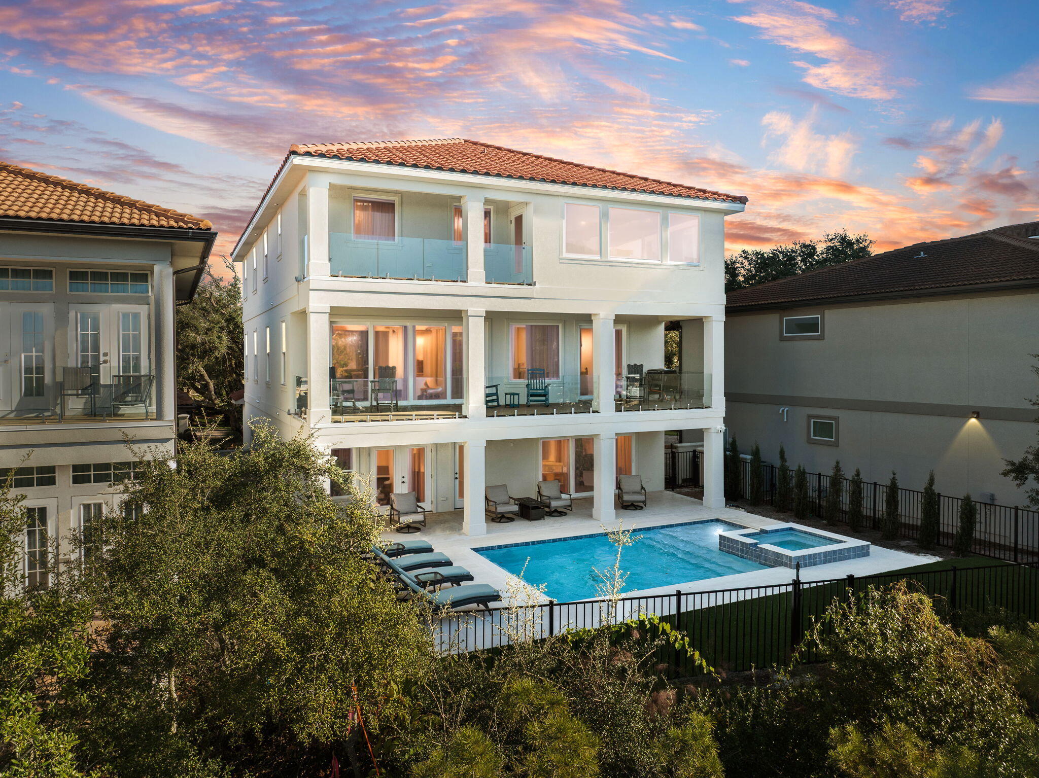 754 Harbor Boulevard